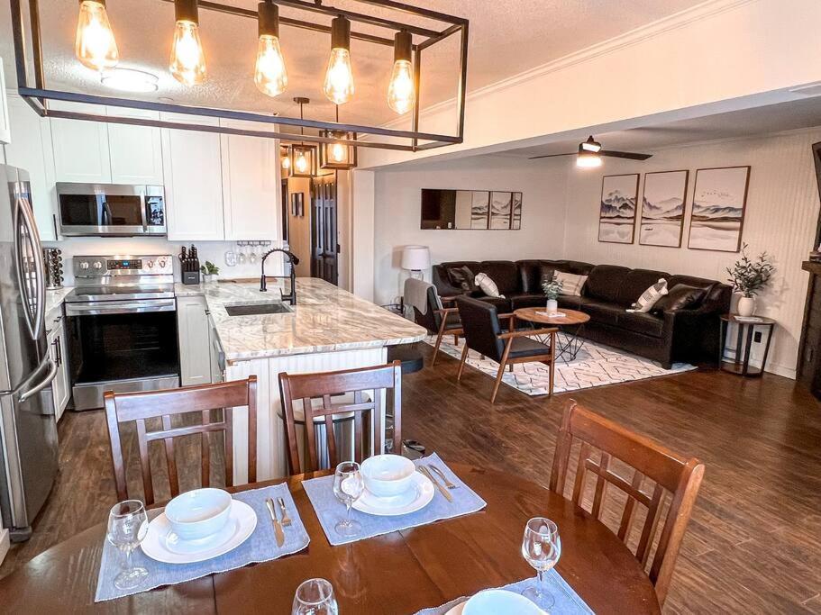 202D Summit - Completely Remodeled Modern Condo In Summit! Snowshoe Dış mekan fotoğraf